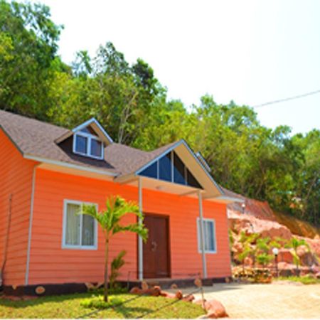 Mimiland Batu Payung Hotel Singkawang Kültér fotó